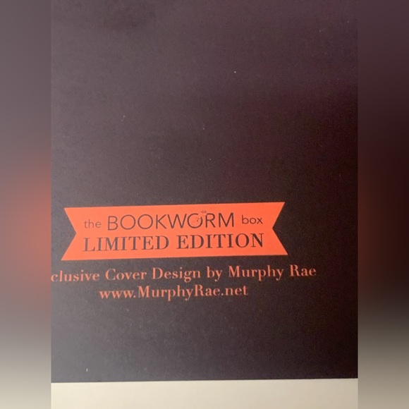 Bookworm Limited Edition DIAMOND IN THE ROUGH Signed by Skye Warren - Picture 12 of 13